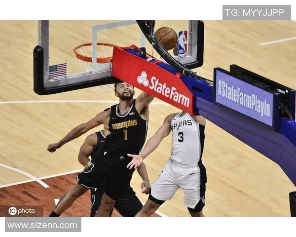 灰熊队主场逆转马刺,德罗赞独砍36分却惜败